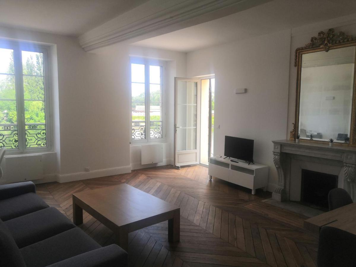 Апартаменты Grand 2P Terrasse Bord De Seine Мант-ла-Жоли Экстерьер фото